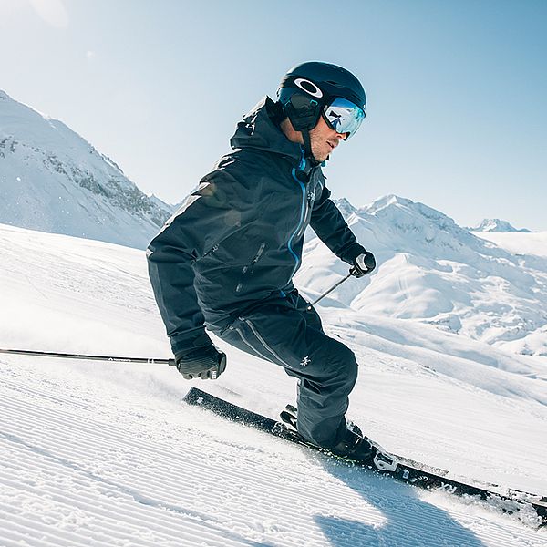 Winter Skifahren, Skitouren, Rodeln & Co.